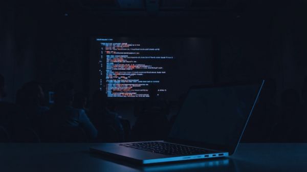 Voyants et intelligence artificielle : vers une approche innovante